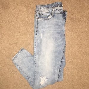light washed boyfriend jeans